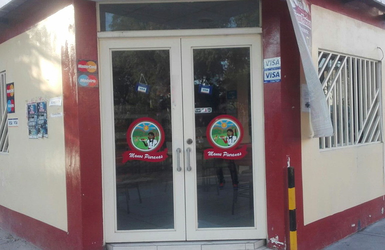 ambientes local de piura